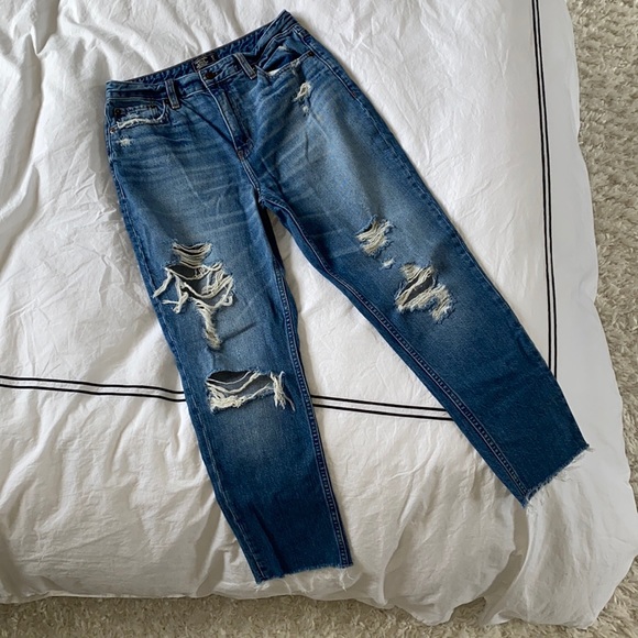 Abercrombie girlfriend jeans - Picture 3 of 6